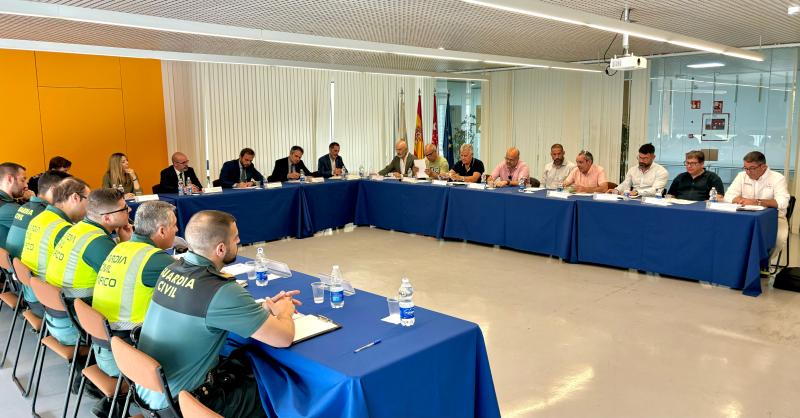 Francisco Martín ofrece la colaboración de la Delegación del Gobierno para coordinar la seguridad y la movilidad en los dos grandes festivales que se celebrarán en Arganda del Rey