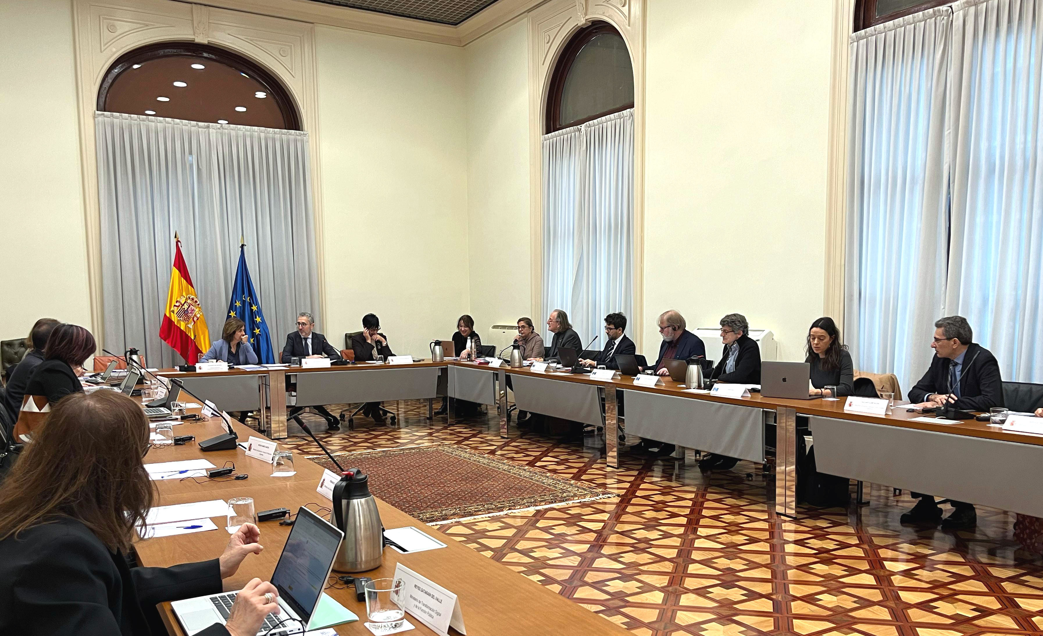 Arcadi España pone en valor los avances del Gobierno para impulsar y proteger el uso de las lenguas cooficiales ante el Comité de Expertos del Consejo Europeo