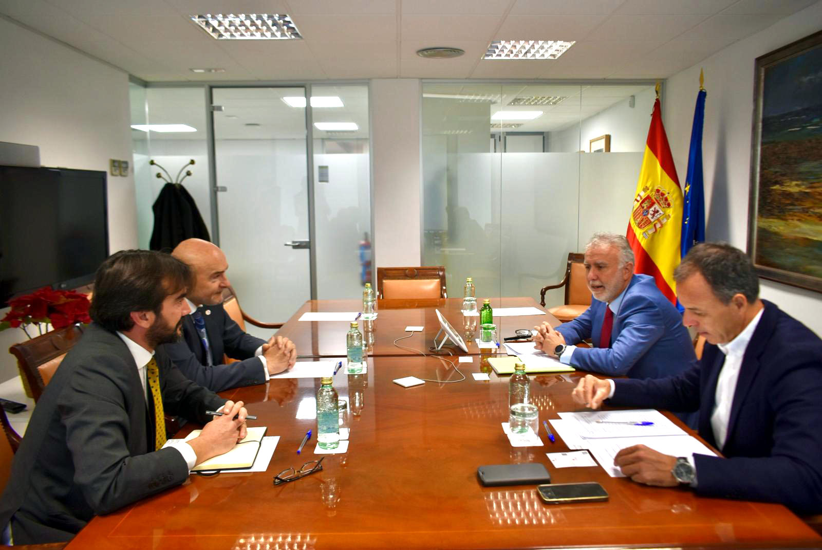 Ángel Víctor Torres se reúne con el presidente de Conpymes, José María Torres